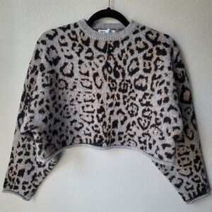 Zara Jaquard Knit Cropped Sweater Size Medium In Grey Animal Print